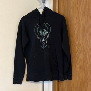 Milwaukee bucks hoodie